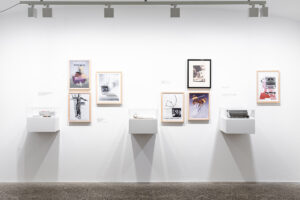 Allestimento mostra I tre sardi dell'Isia