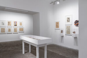 Allestimento mostra I tre sardi dell'Isia