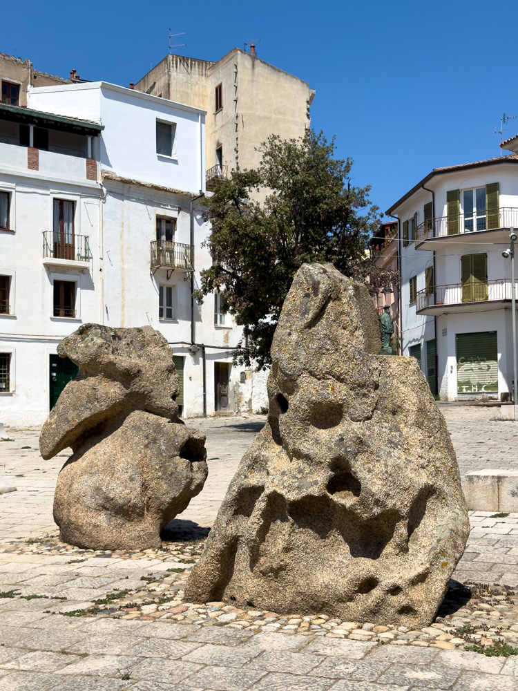 immagine piazza satta